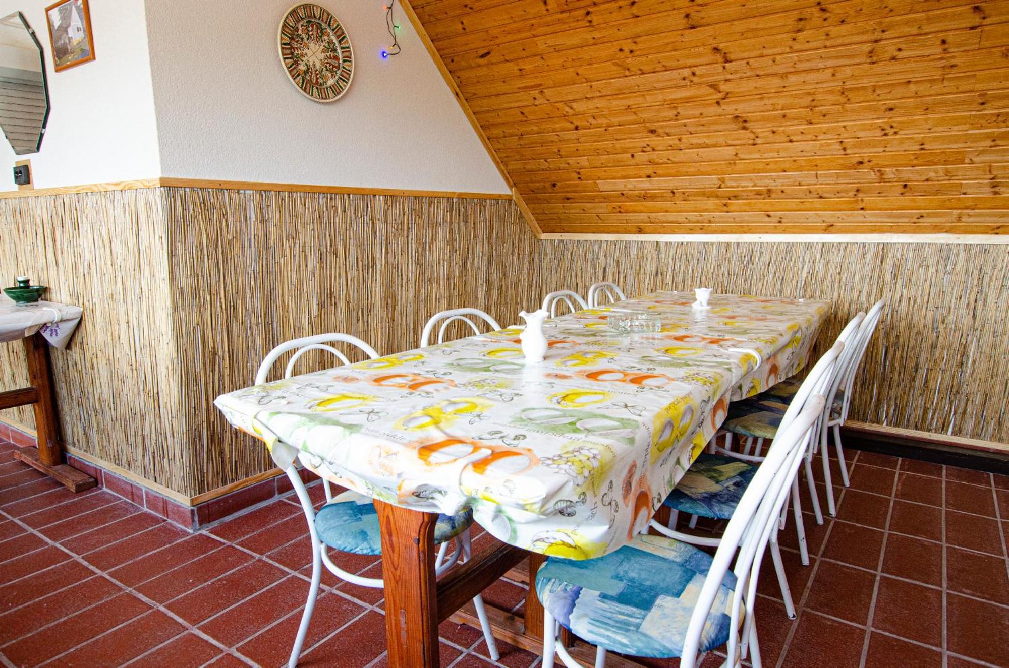 Hotel Banoporta Köveskál Zewnętrze zdjęcie