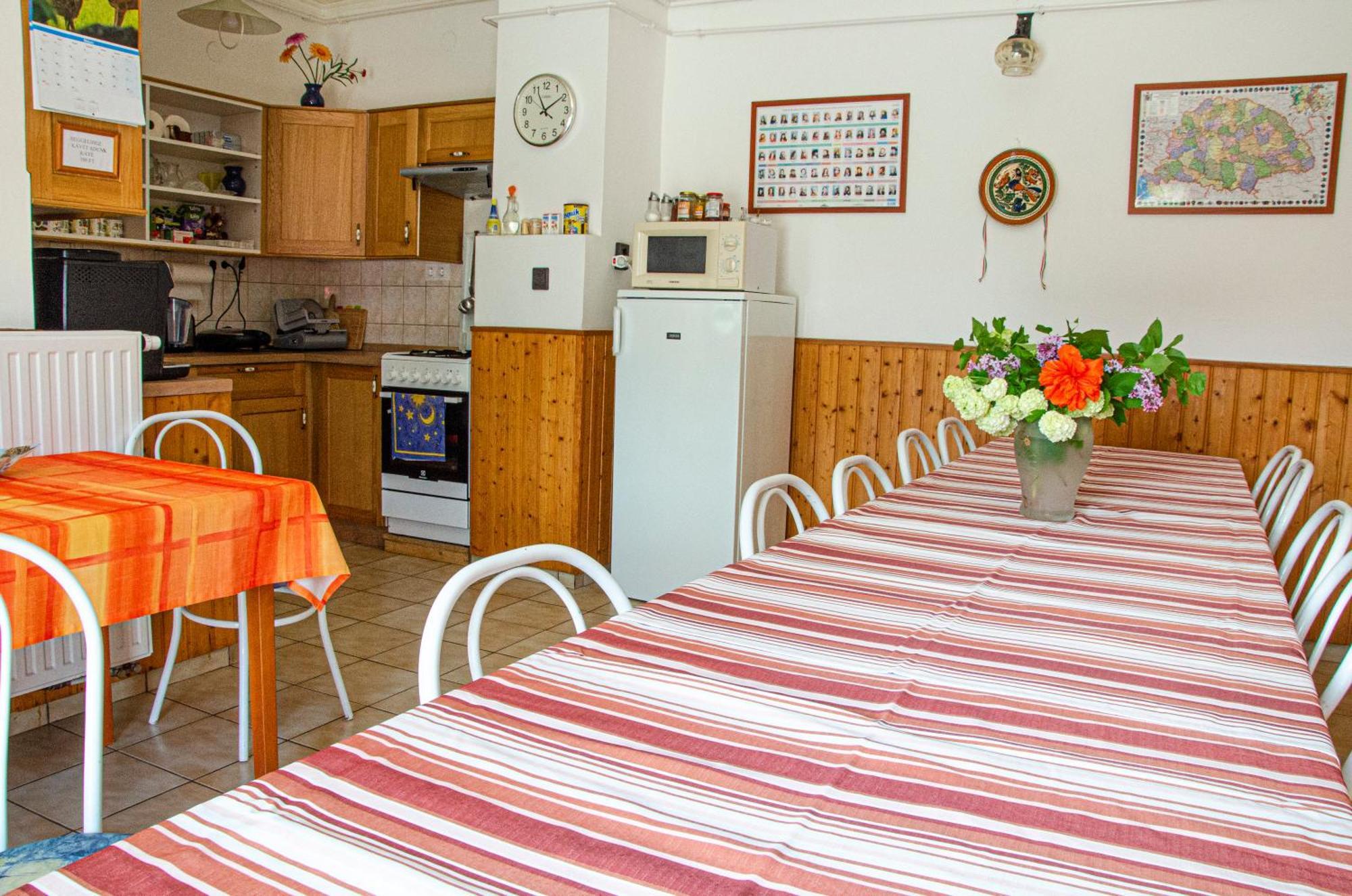 Hotel Banoporta Köveskál Zewnętrze zdjęcie