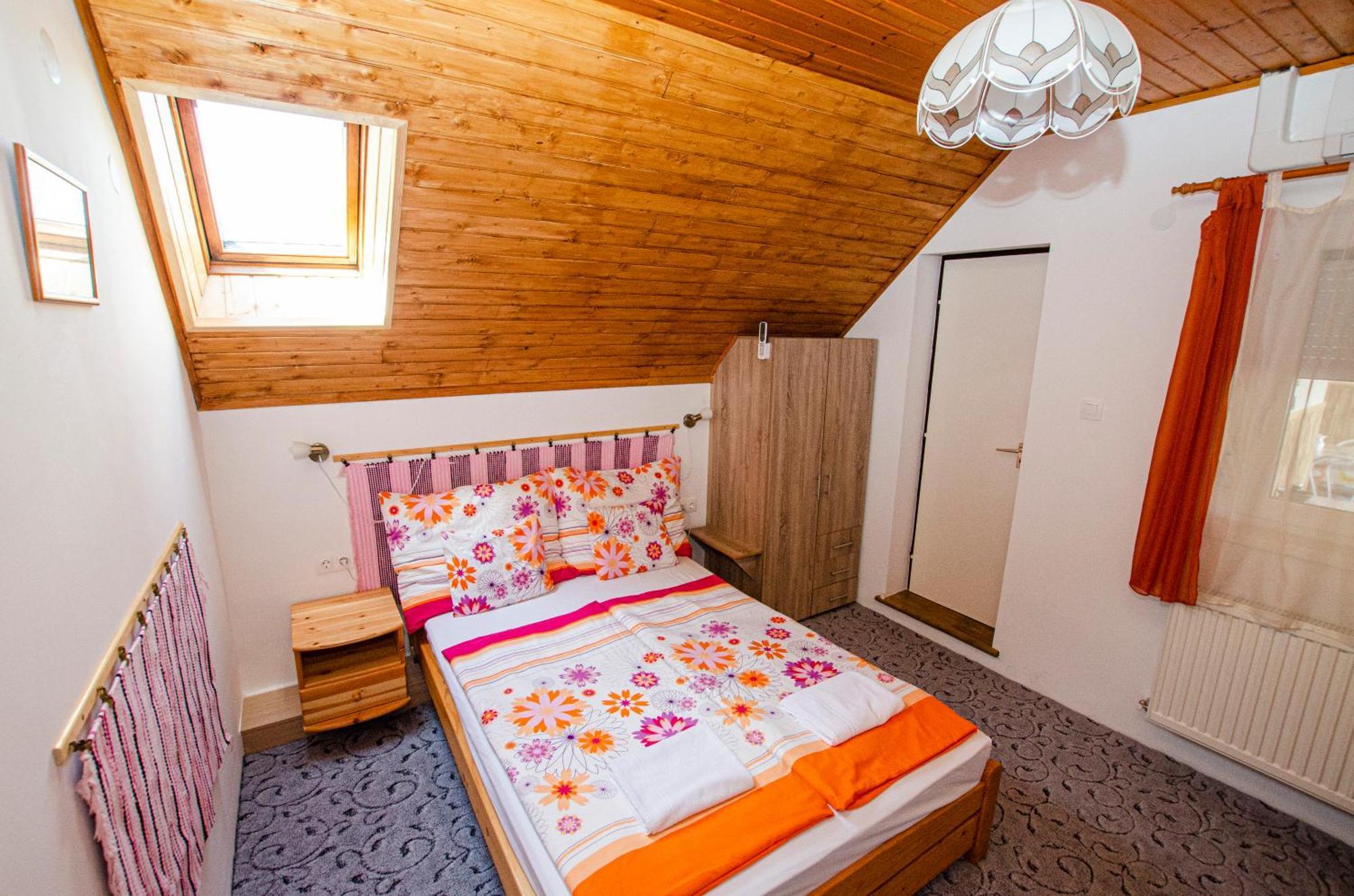 Hotel Banoporta Köveskál Zewnętrze zdjęcie