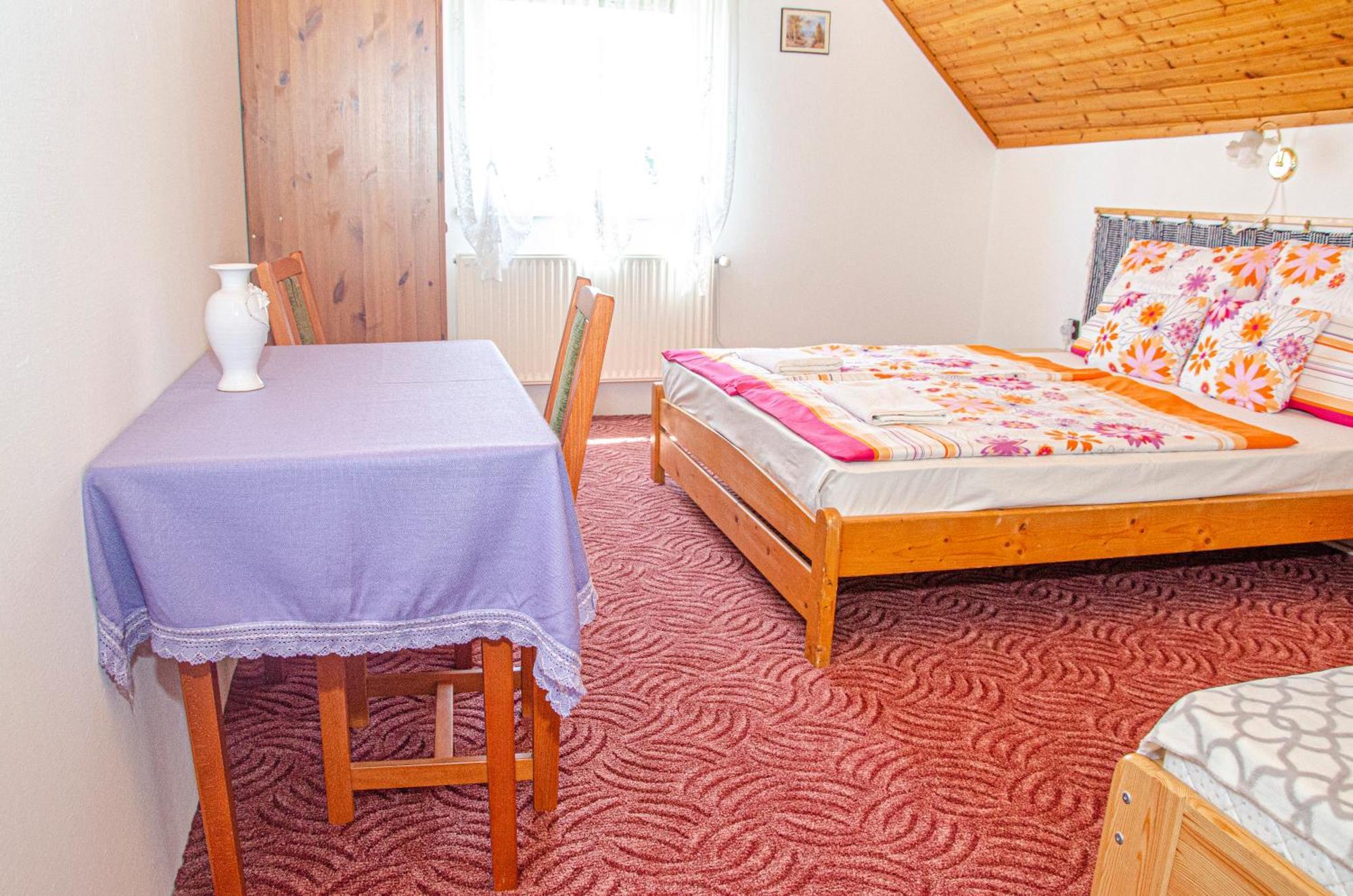 Hotel Banoporta Köveskál Zewnętrze zdjęcie